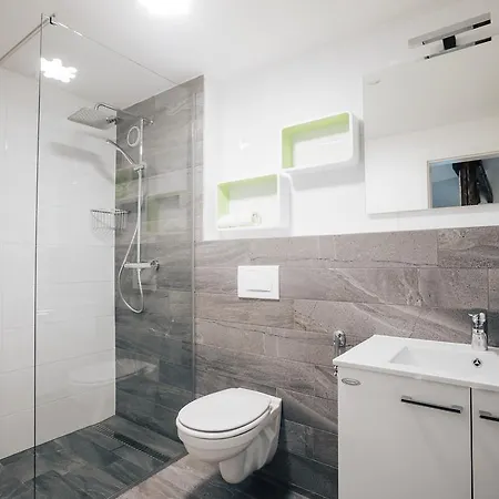 K3 Park Apartment *